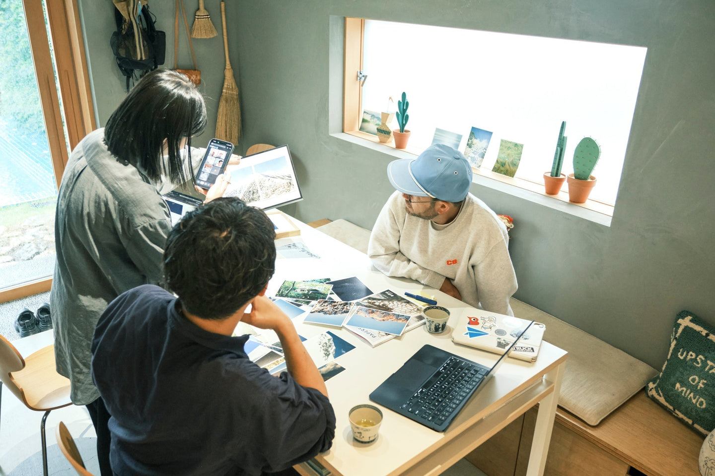 最後の決め手は、写真の奥にあった。── Share Your View vol.1 選考会レポート